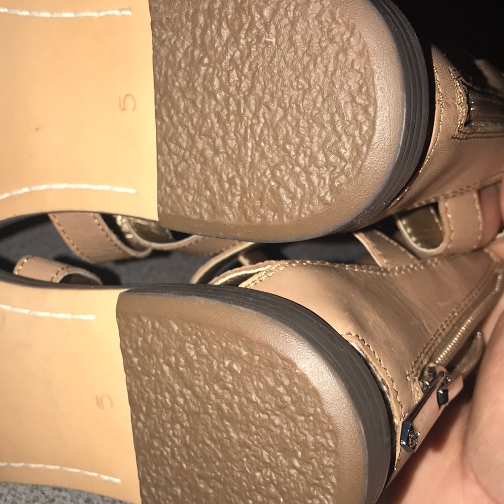 New Sam Edelman Strappy Sandals - Picture 8 of 9